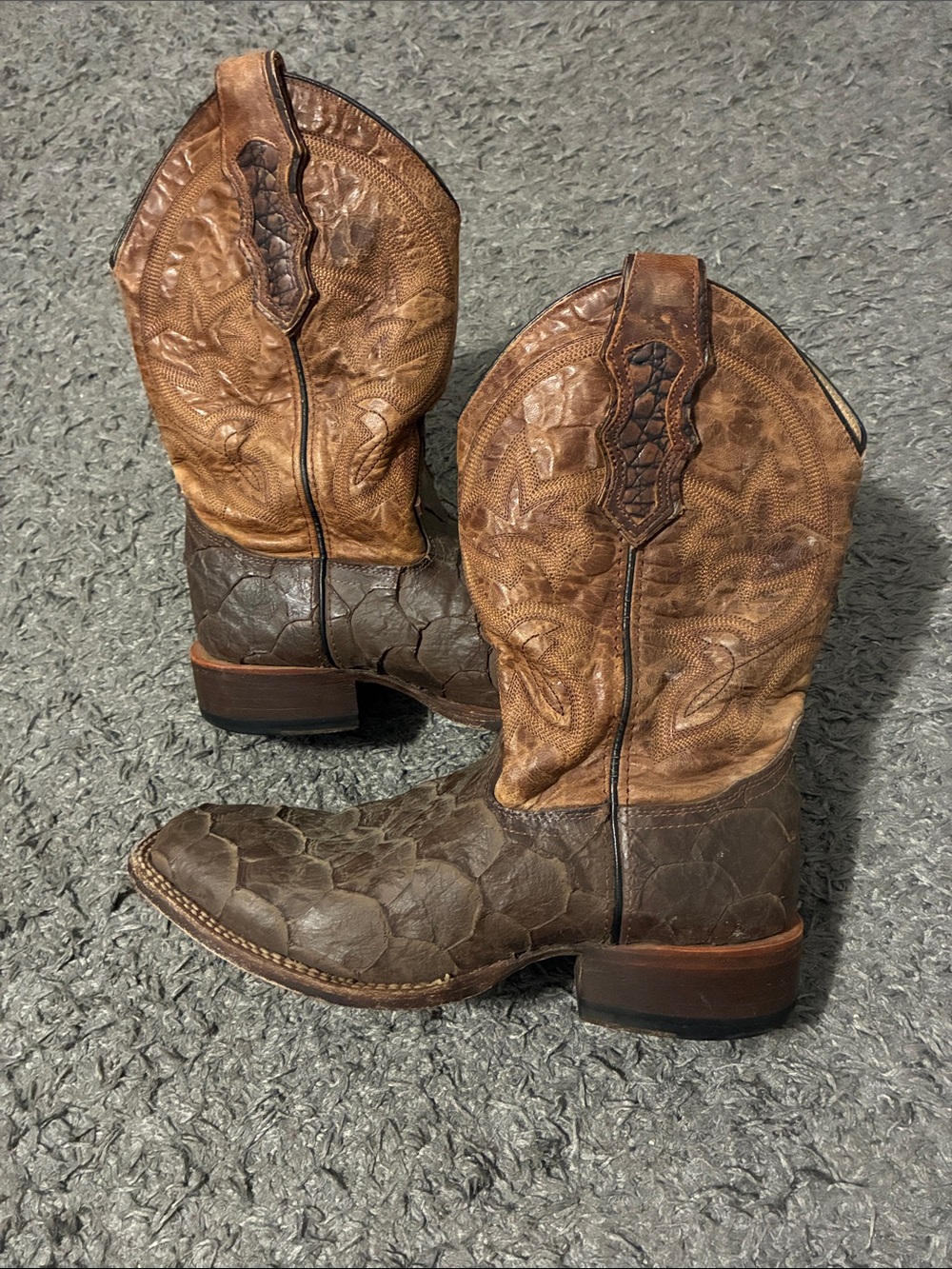 Brown cattle baron cowboy boots